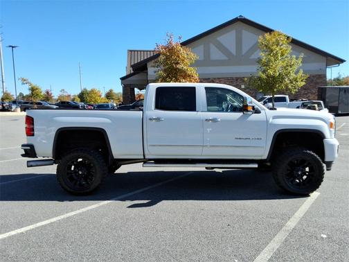 2015 GMC Sierra 2500 Denali