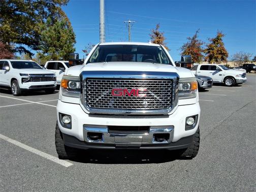2015 GMC Sierra 2500 Denali