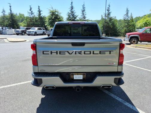 Sterling Gray Metallic 2024 Chevrolet Silverado 1500 RST
