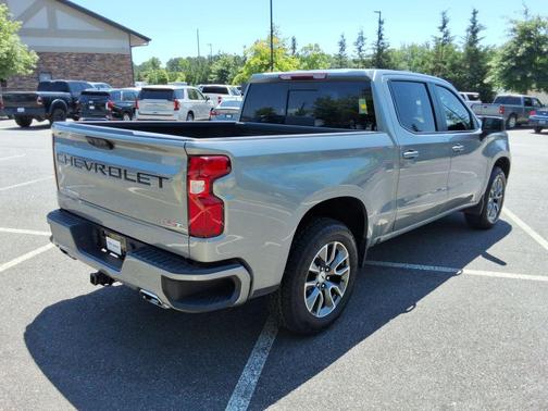 Sterling Gray Metallic 2024 Chevrolet Silverado 1500 RST