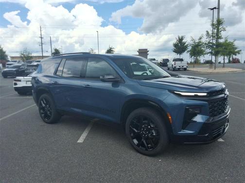 2025 Chevrolet Traverse RS