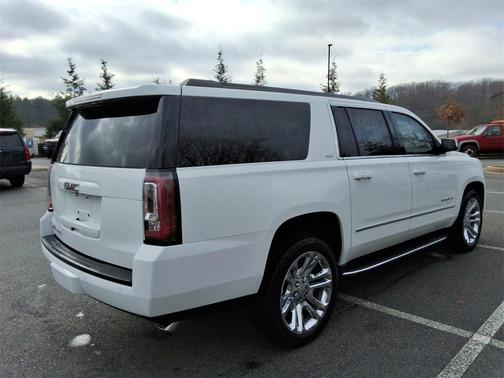 2020 GMC Yukon XL SLT