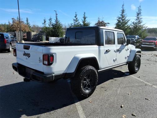 2021 Jeep Gladiator Willys