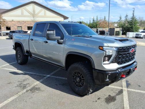 2024 Chevrolet Silverado 2500 ZR2