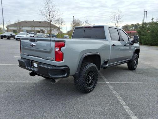 2024 Chevrolet Silverado 2500 ZR2