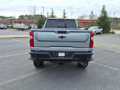 2024 Chevrolet Silverado 2500 ZR2