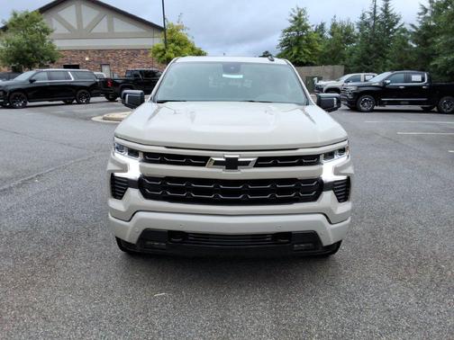 White Sands 2026 Chevrolet Silverado 1500 RST