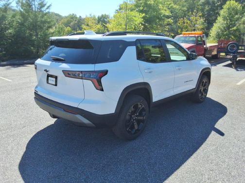 Summit White 2027 Chevrolet Equinox 1LT