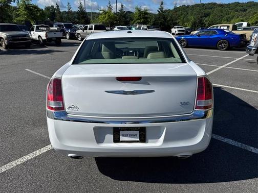 2012 Chrysler 300 Limited