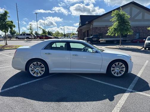2012 Chrysler 300 Limited