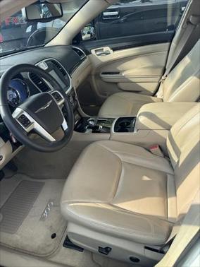 2012 Chrysler 300 Limited