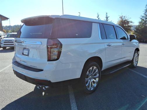 2021 Chevrolet Suburban Premier