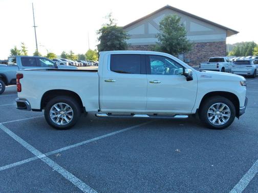 Summit White 2019 Chevrolet Silverado 1500 LTZ