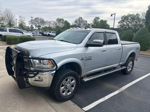 Bright Silver Metallic Clearcoat 2018 RAM 2500 Laramie