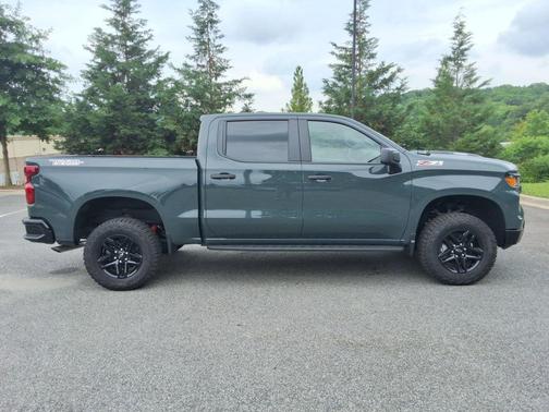 Cypress Gray 2026 Chevrolet Silverado 1500 Custom Trail Boss