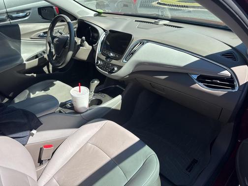 2018 Chevrolet Malibu Hybrid Base