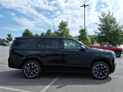 2025 Chevrolet Tahoe RST