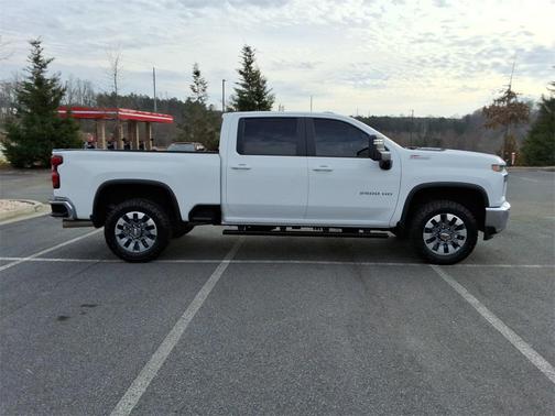 2023 Chevrolet Silverado 2500 LT