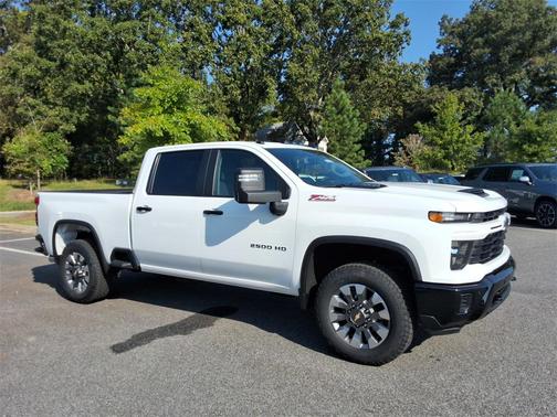 2026 Chevrolet Silverado 2500 Custom