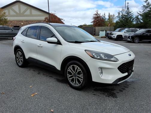 2020 Ford Escape SEL