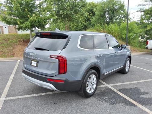 2022 Kia Telluride LX