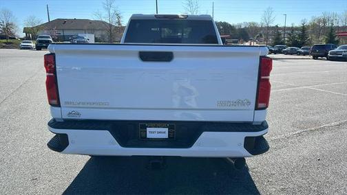 2025 Chevrolet Silverado 3500 High Country
