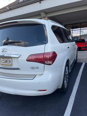 2012 INFINITI QX56 Base