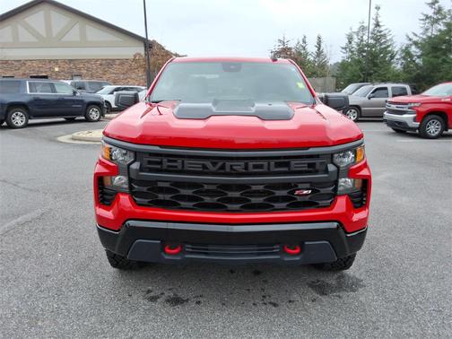 2022 Chevrolet Silverado 1500 Custom Trail Boss