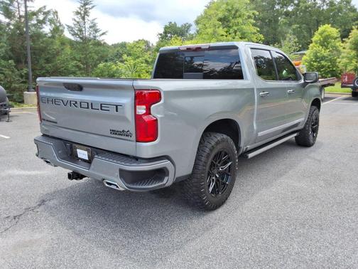 Sterling Gray Metallic 2025 Chevrolet Silverado 1500 High Country