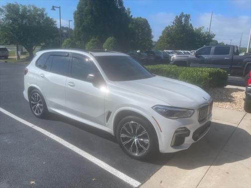 2020 BMW X5 M50i