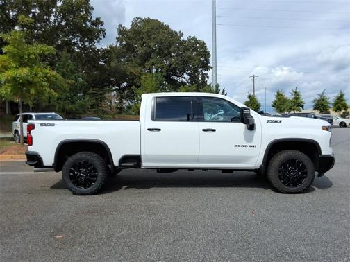 2026 Chevrolet Silverado 2500 LTZ