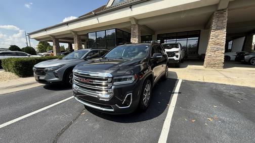 2020 GMC Acadia SLT