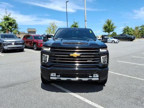 2022 Chevrolet Silverado 2500 High Country