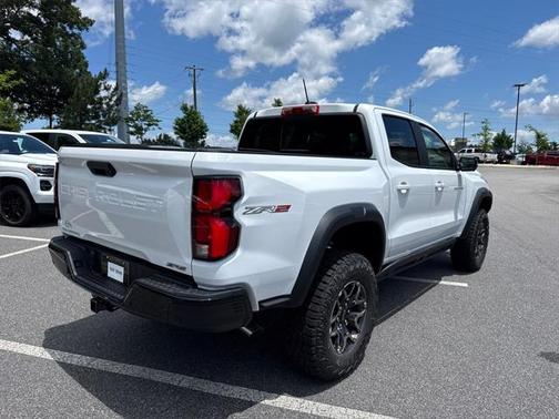 2025 Chevrolet Colorado ZR2
