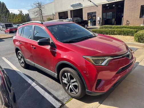 2017 Toyota RAV4 LE