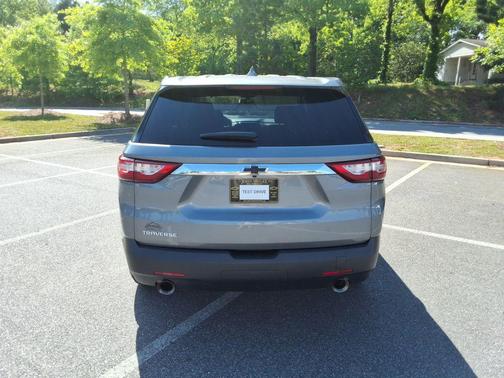 Satin Steel Metallic 2019 Chevrolet Traverse LS