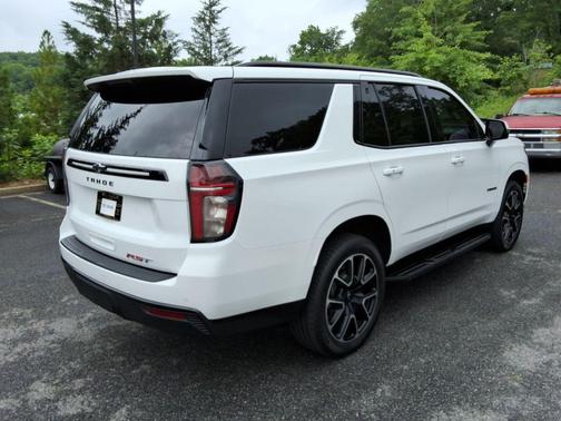 Summit White 2024 Chevrolet Tahoe 4WD RST
