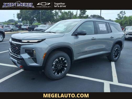 Sterling Gray Metallic 2026 Chevrolet Traverse AWD Z71