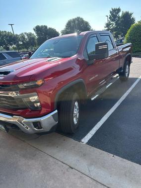 Radiant Red Tintcoat 2024 Chevrolet Silverado 2500 LT