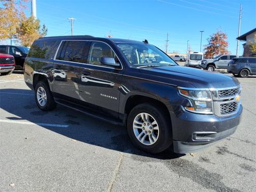 2019 Chevrolet Suburban LT