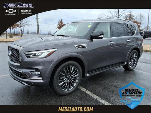 2022 INFINITI QX80 Premium Select