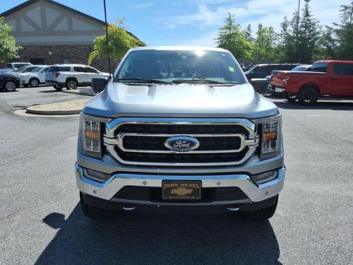 Iconic Silver Metallic 2021 Ford F-150 XLT