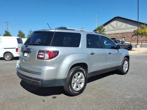 2015 GMC Acadia SLE-2