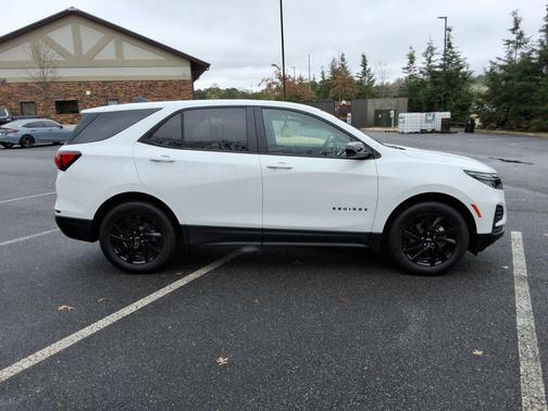 2024 Chevrolet Equinox LS