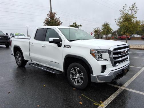 2020 GMC Sierra 1500 SLE
