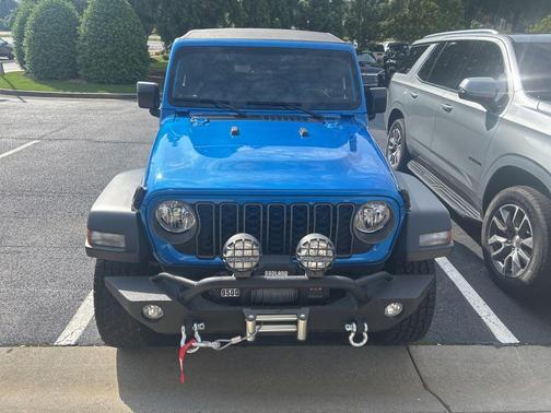 Hydro Blue Pearlcoat 2025 Jeep Wrangler Sport