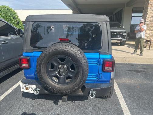 Hydro Blue Pearlcoat 2025 Jeep Wrangler Sport