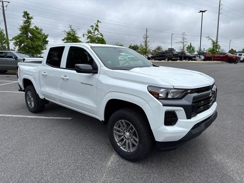 2025 Chevrolet Colorado LT