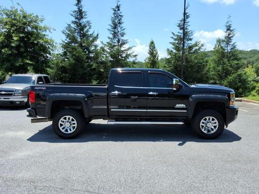 Black 2017 Chevrolet Silverado 3500 High Country