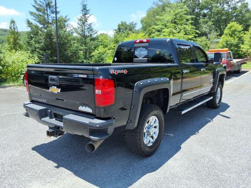 Black 2017 Chevrolet Silverado 3500 High Country